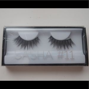 Huda Beauty Lashes